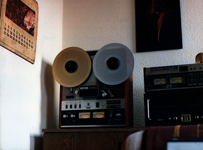 TEAC A-6100